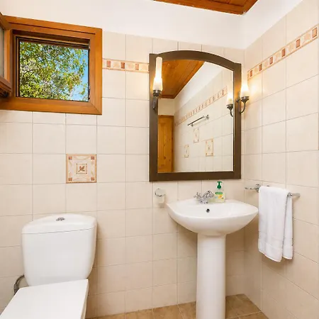 Old Vineyard Villa *